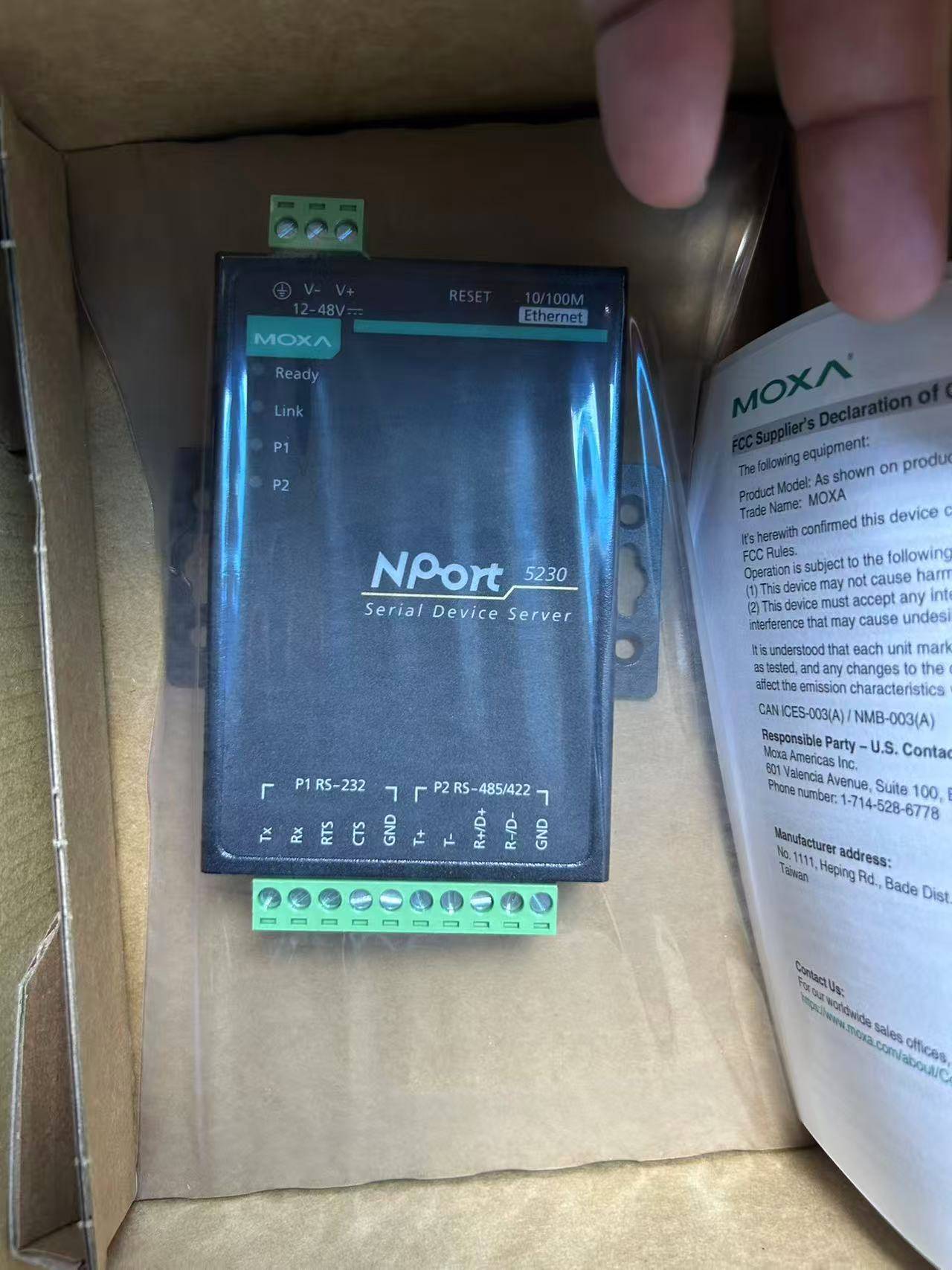 MOXA  NPort 5230 مبدل سریال به اترنت صنعتی موگزا